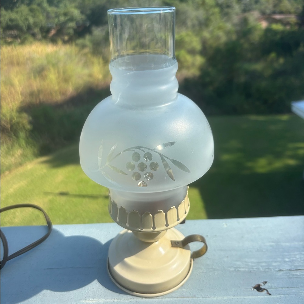 Vtg 10” Ivory Metal Accent Lamp Brass Finger Loop Frosted Glass Grape Globe